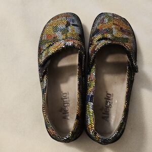 Alegria Multicolor Patterned Flats